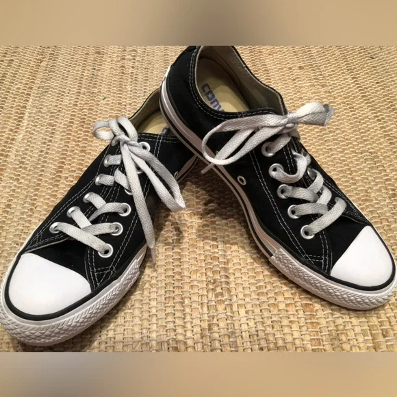 CONVERSE ALL STAR women’s 7/men’s 5. look new - Picture 2 of 6